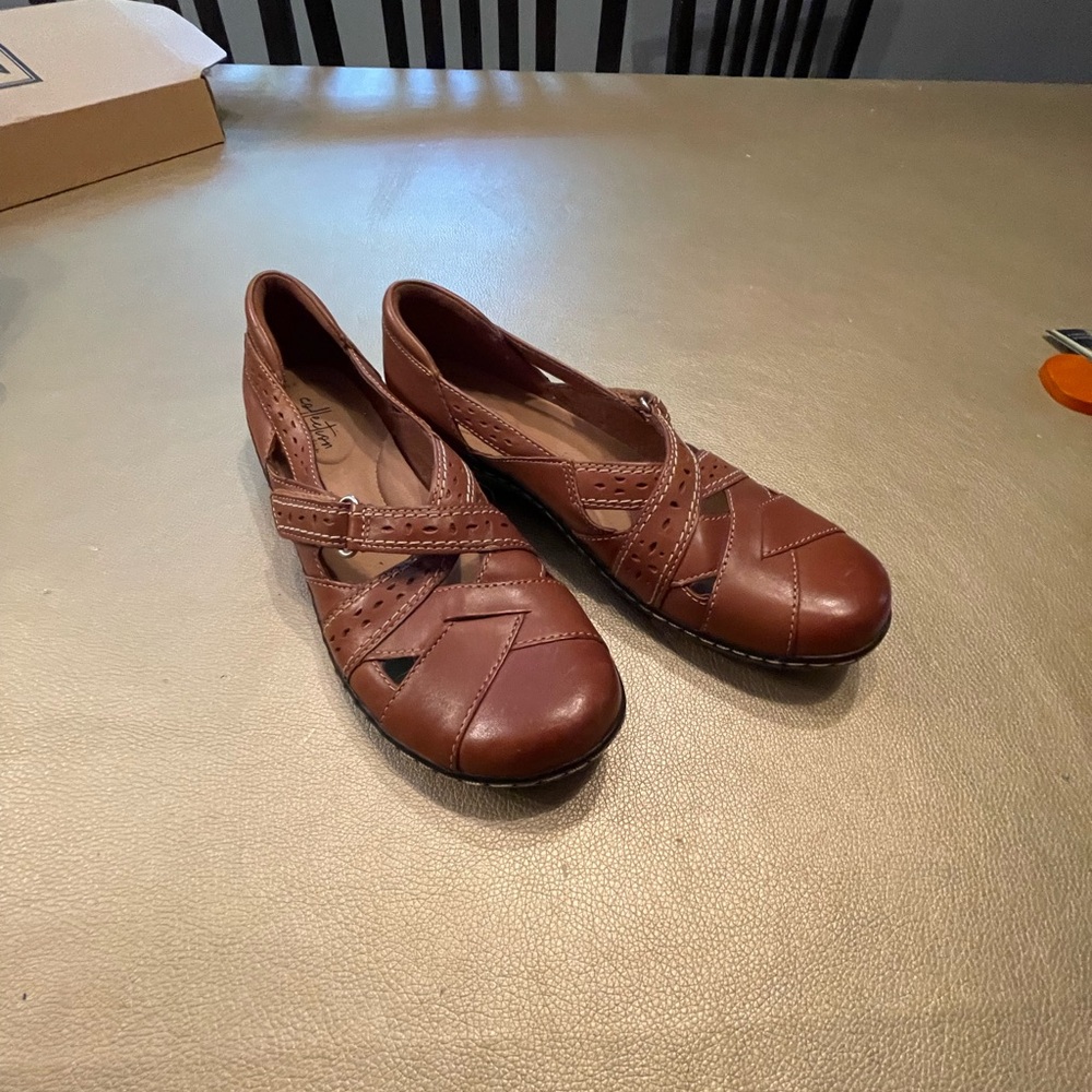 Clarks collection flats